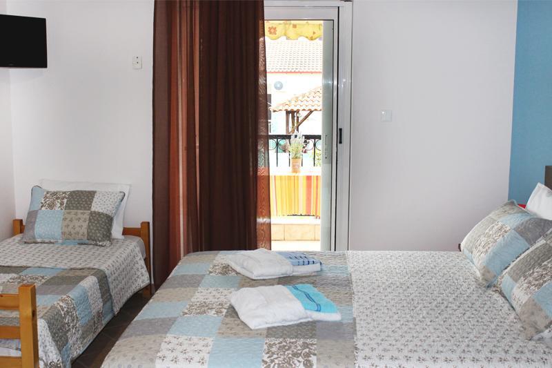 Souzana Rooms Nea Plagia Eksteriør billede